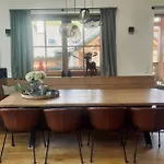 Sonnberg - Entspannung Pur Im Luxus Mit Whirlpool-sauna Ferienhaus
