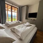 Ferienhaus Sonnberg - Entspannung Pur Im Luxus Mit Whirlpool-sauna *