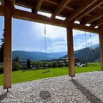 Sonnberg - Entspannung Pur Im Luxus Mit Whirlpool-sauna *