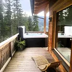 Sonnberg - Entspannung Pur Im Luxus Mit Whirlpool-sauna *