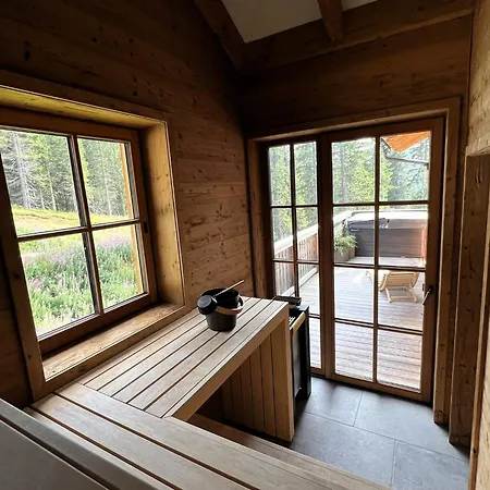 Sonnberg - Entspannung Pur Im Luxus Mit Whirlpool-sauna * Lachtal