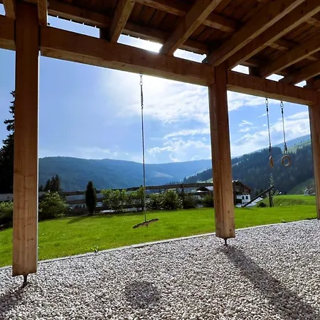 Sonnberg - Entspannung Pur Im Luxus Mit Whirlpool-sauna *
