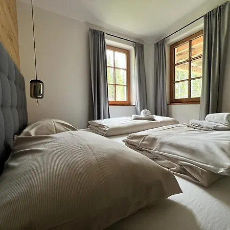 Feriehus Sonnberg - Entspannung Pur Im Luxus Mit Whirlpool-sauna Lachtal