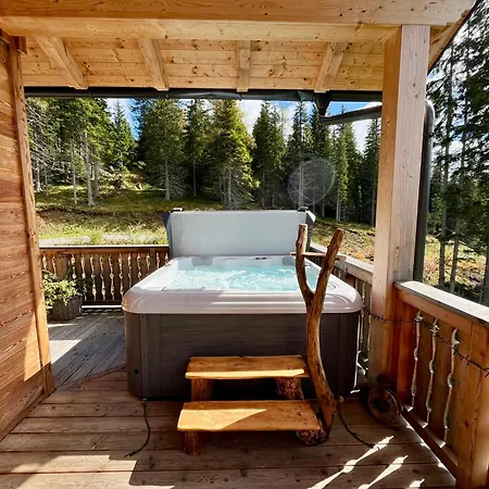 Sonnberg - Entspannung Pur Im Luxus Mit Whirlpool-sauna Ferienhaus