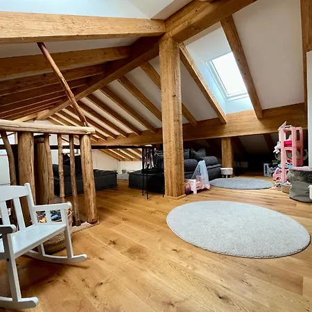 Sonnberg - Entspannung Pur Im Luxus Mit Whirlpool-sauna Semesterbostad