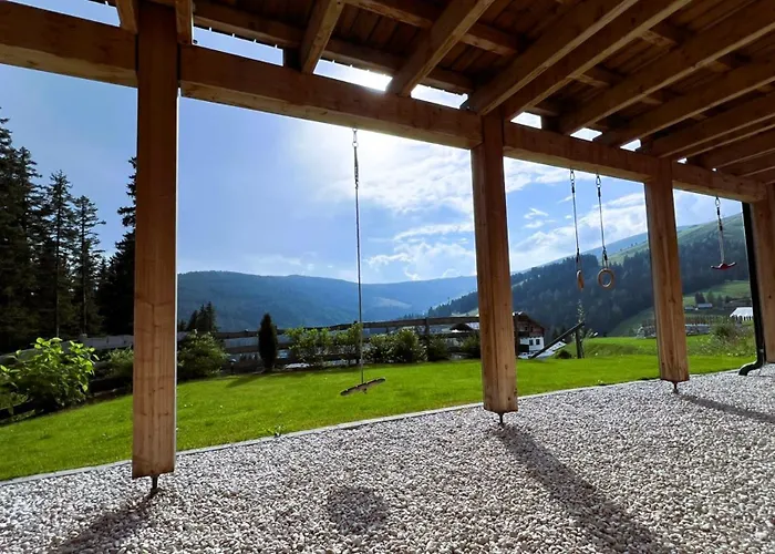 Sonnberg - Entspannung Pur Im Luxus Mit Whirlpool-sauna *