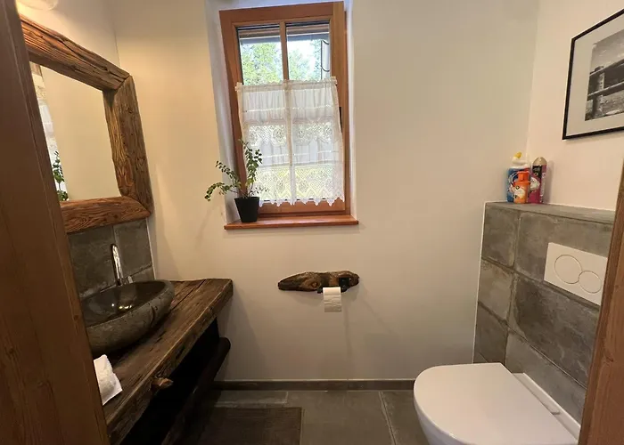 Sonnberg - Entspannung Pur Im Luxus Mit Whirlpool-sauna