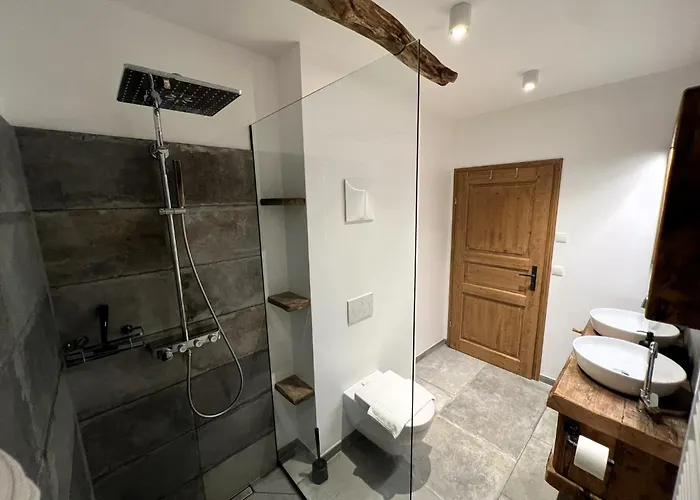 度假居 Sonnberg - Entspannung Pur Im Luxus Mit Whirlpool-sauna