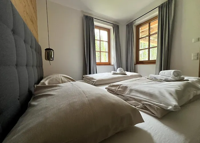 Holiday home Sonnberg - Entspannung Pur Im Luxus Mit Whirlpool-sauna Lachtal