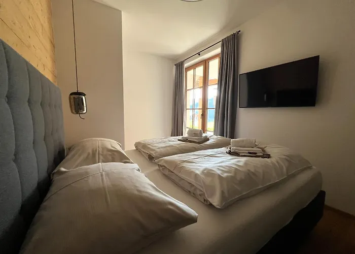 Sonnberg - Entspannung Pur Im Luxus Mit Whirlpool-sauna